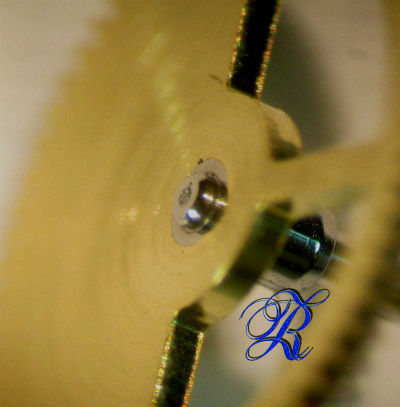 Daytona Calibres 4030-4130: analogies et differences (PART I) Daytona Calibres 4030-4130: analogies et differences (PART I)