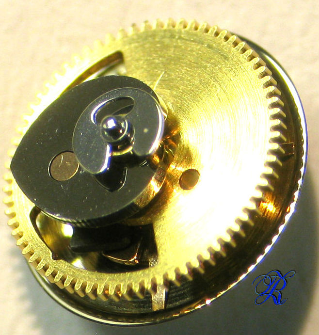 Daytona Calibres 4030-4130: analogies et differences (PART I) Daytona Calibres 4030-4130: analogies et differences (PART I)
