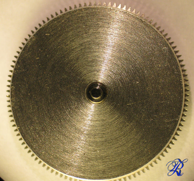 Daytona Calibres 4030-4130: analogies et differences (PART II) Daytona Calibres 4030-4130: analogies et differences (PART II)